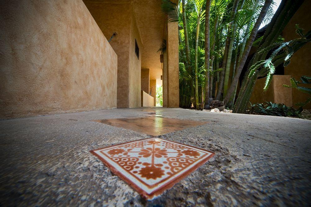 Hotel Barrio Latino Riviera Maya 3*