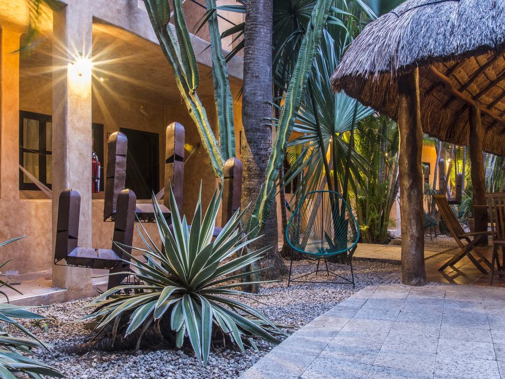 Hotel Barrio Latino Riviera Maya 3*